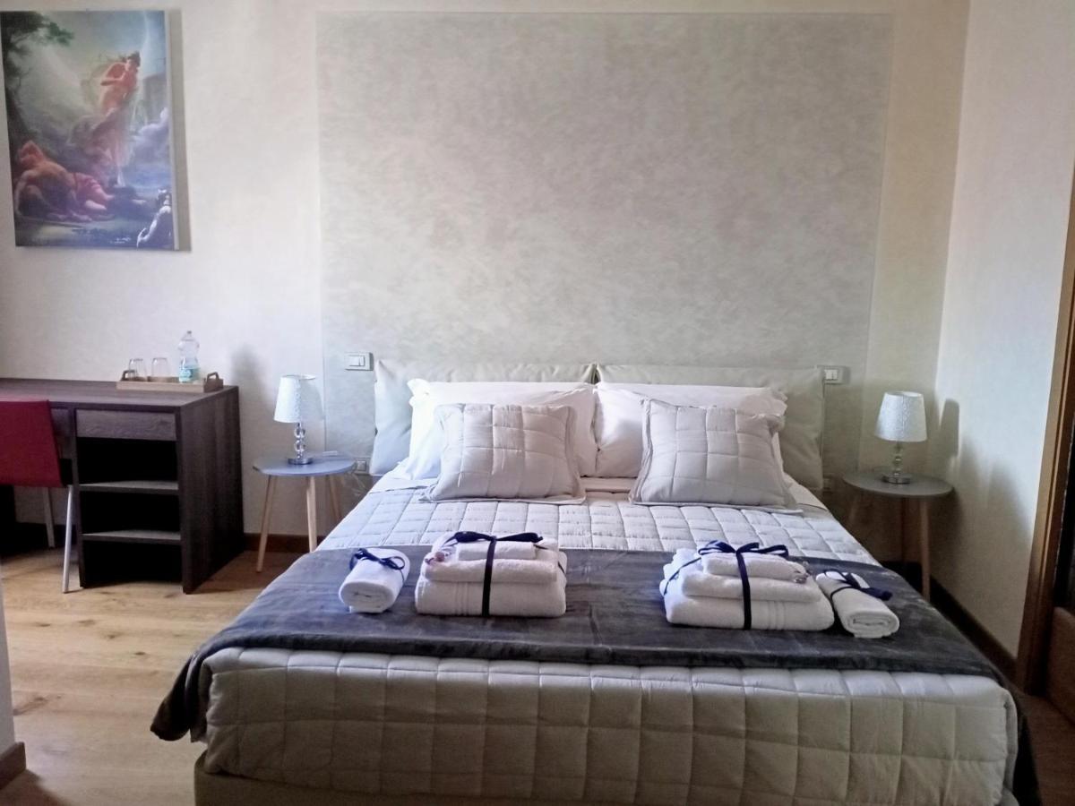 Bra Luxury Guest House เวโรนา ภายนอก รูปภาพ
