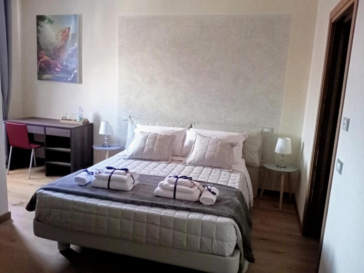 Bra Luxury Guest House เวโรนา ภายนอก รูปภาพ
