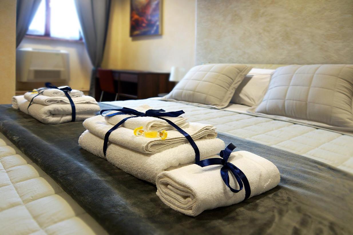 Bra Luxury Guest House เวโรนา ภายนอก รูปภาพ